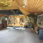 Zum Pferdestall